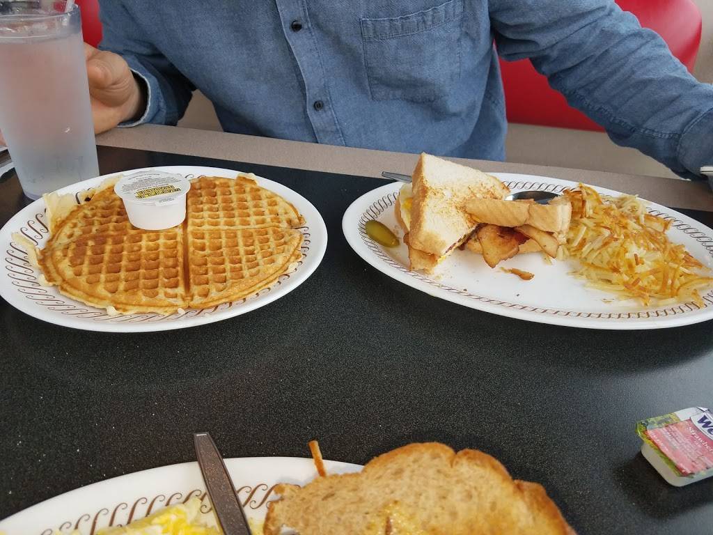 Waffle House | meal takeaway | 4554 LA-1, Raceland, LA 70394, USA | 9855373344 OR +1 985-537-3344