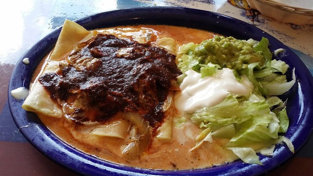 Marias Restaurant Inc | restaurant | 26623 US-12, Sturgis, MI 49091, USA | 2696598930 OR +1 269-659-8930