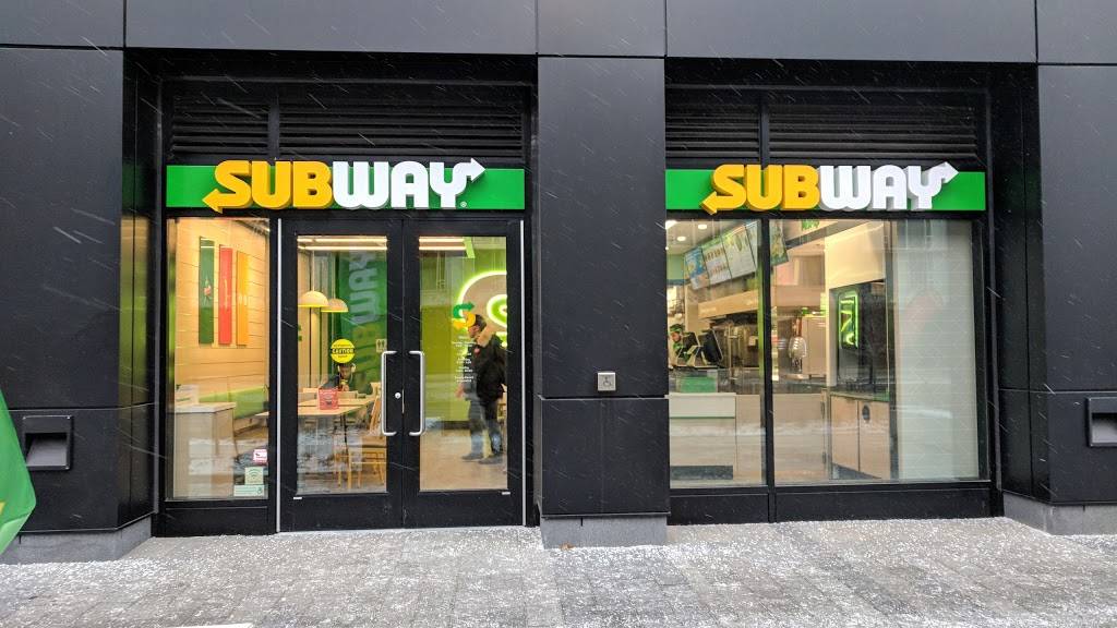 Subway | restaurant | The Quad - York University, C1, 105 The Pond Rd #20, North York, ON M3J 0K9, Canada | 6477159905 OR +1 647-715-9905