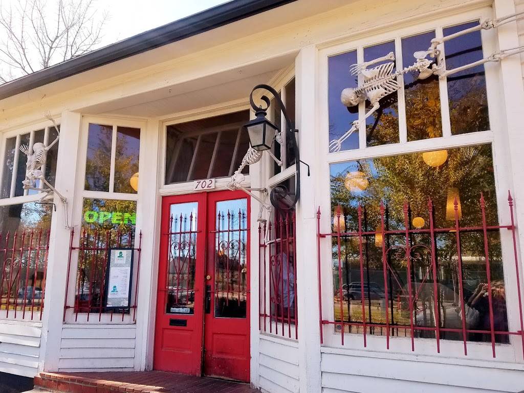 Shugas | restaurant | 702 S Cascade Ave, Colorado Springs, CO 80903, USA | 7193281412 OR +1 719-328-1412