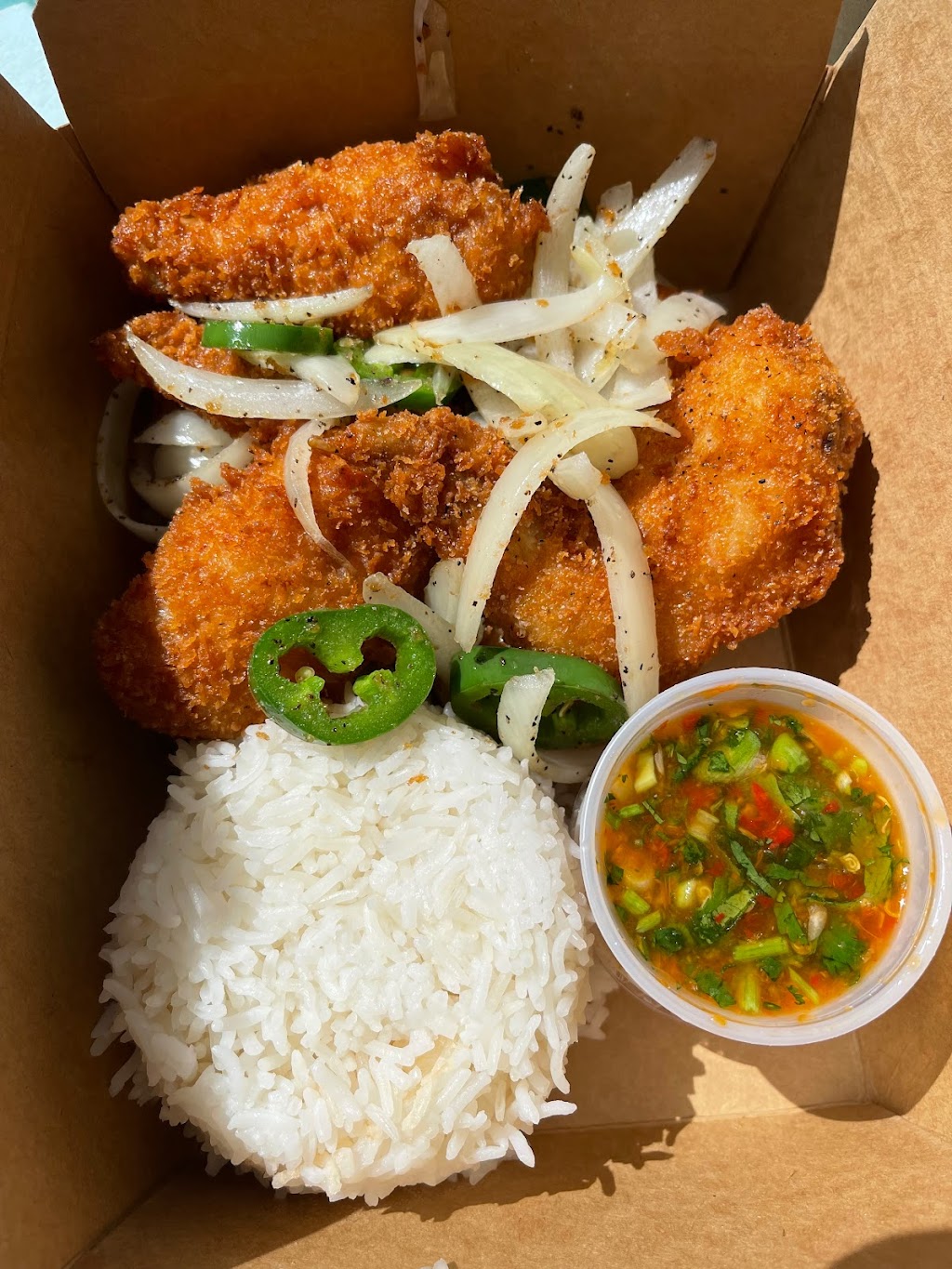 Lao & Thai Kitchen | restaurant | 7445 SE 72nd Ave, Portland, OR 97206, USA | 4254041203 OR +1 425-404-1203