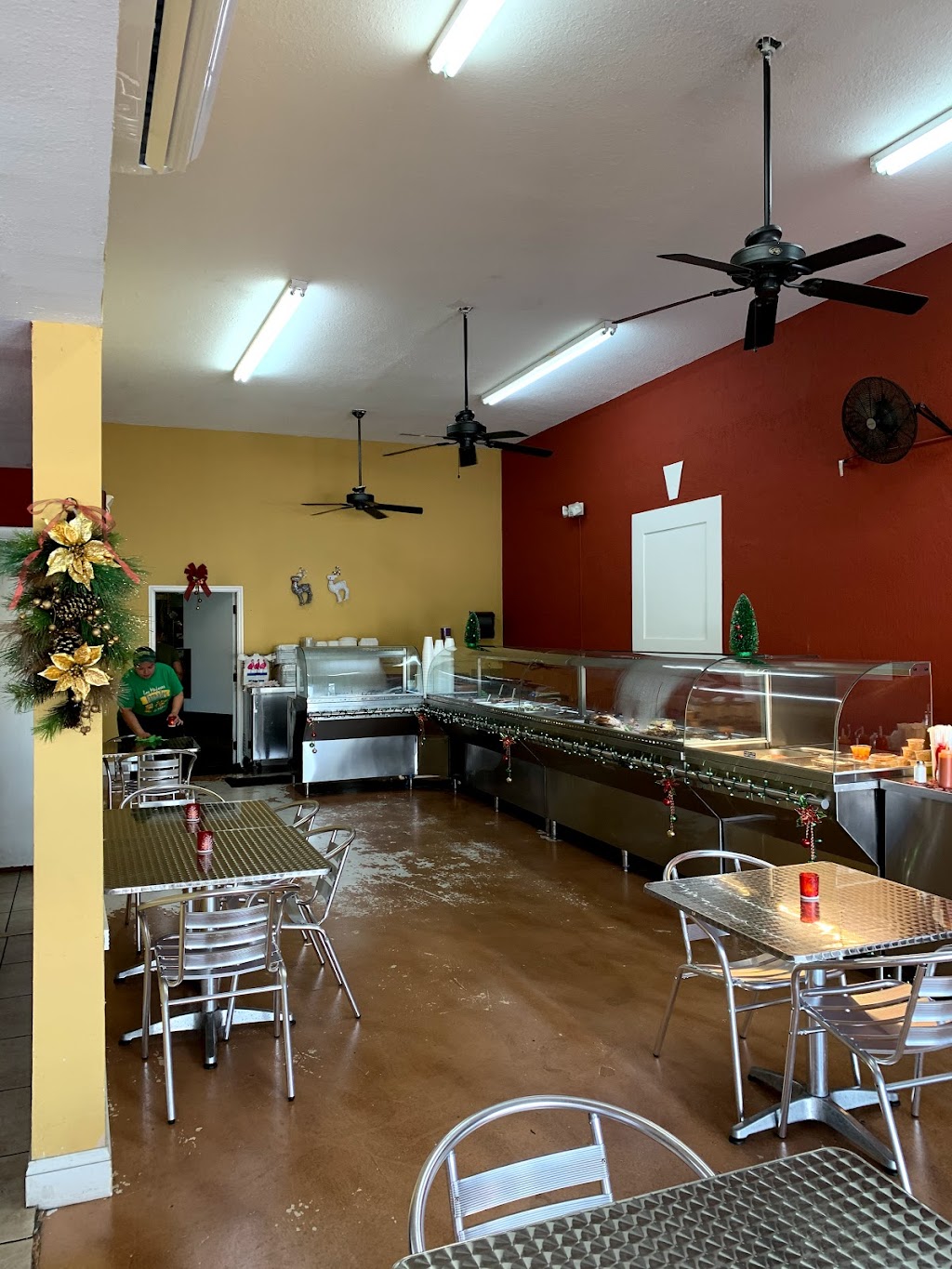 Los Mejores Tamales De Miami | restaurant | 1004 E 16th St, Hialeah, FL 33010, USA | 7865634762 OR +1 786-563-4762