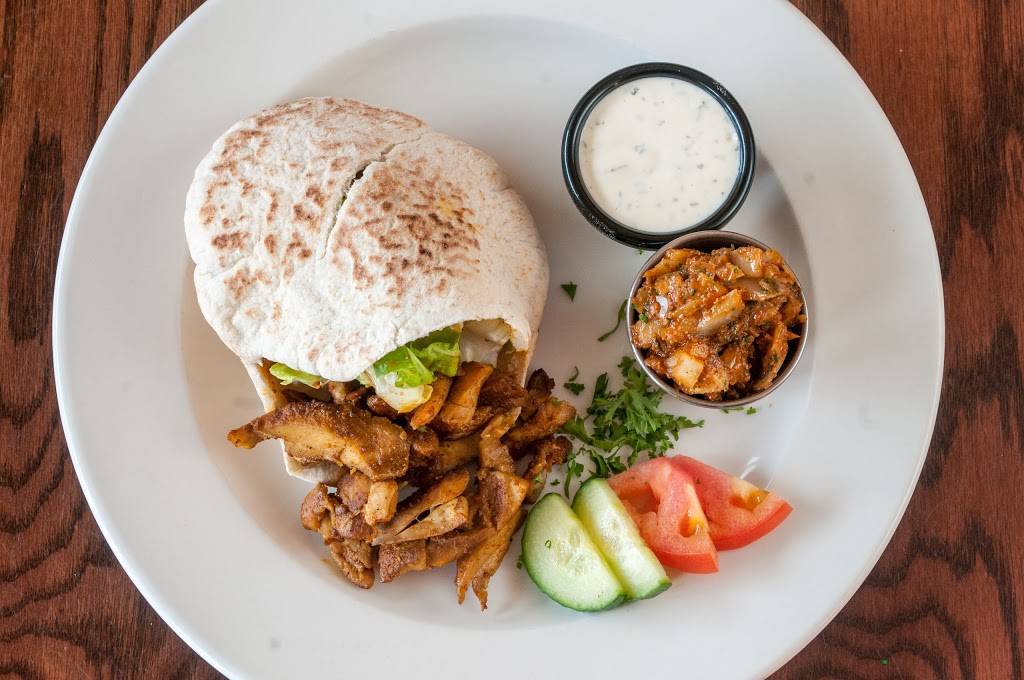 Montfort Grill House | restaurant | 35 Stone Church Rd, Ancaster, ON L9K 1S5, Canada | 9056486900 OR +1 905-648-6900