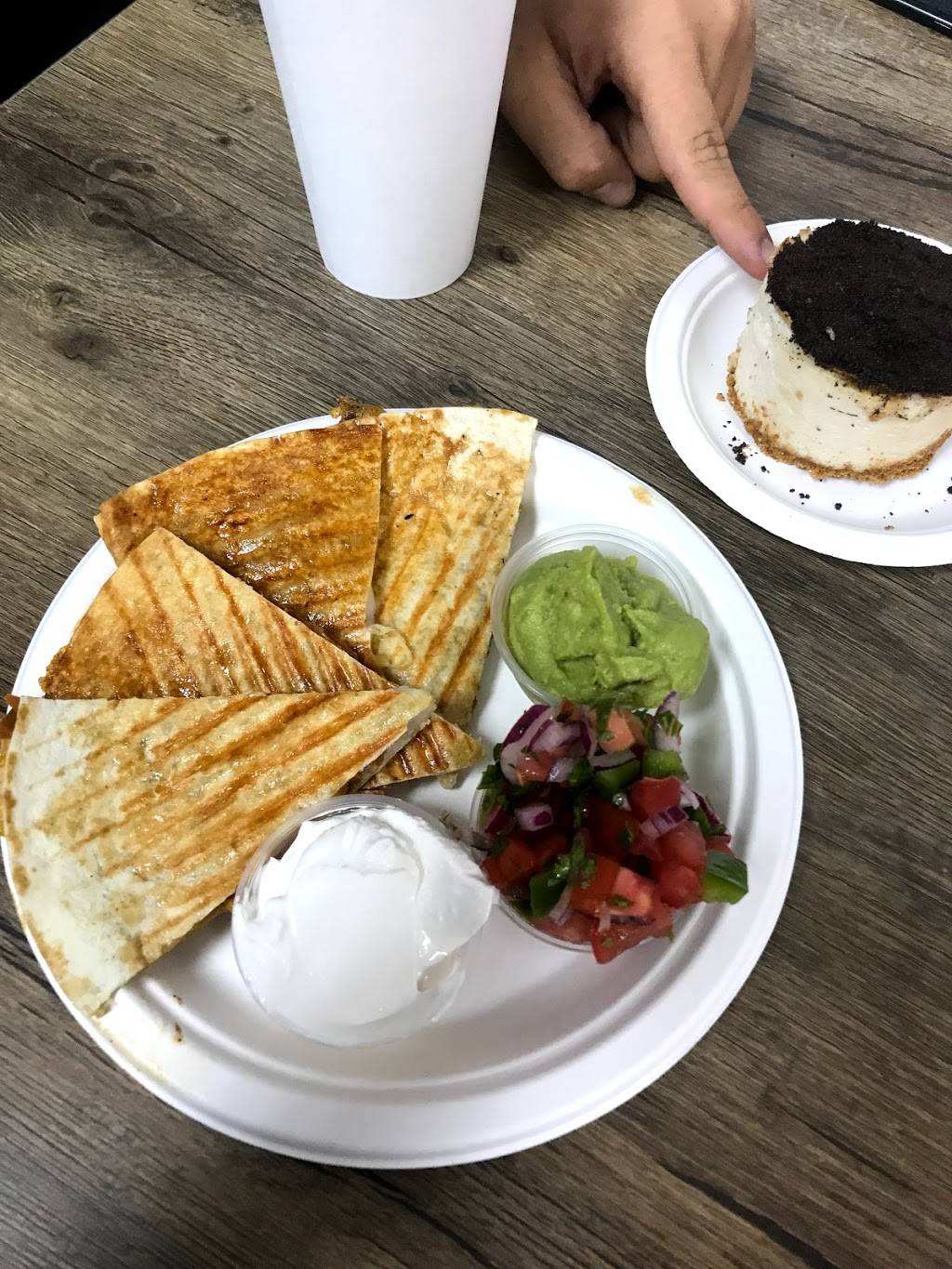 Fork My Life | restaurant | 6538 Gateway Ave, Sarasota, FL 34231, USA | 9419233511 OR +1 941-923-3511