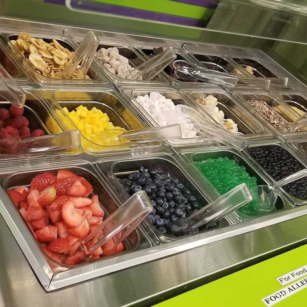 Skinny Ds Yogurt | restaurant | 16212 Bothell Everett Hwy, Mill Creek, WA 98012, USA | 4252255252 OR +1 425-225-5252