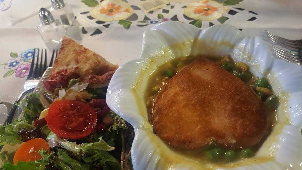 Diamond Tea Room & Bistro | restaurant | 3872 Old Dixie Hwy, Stuart, FL 34997, USA | 7727815153 OR +1 772-781-5153