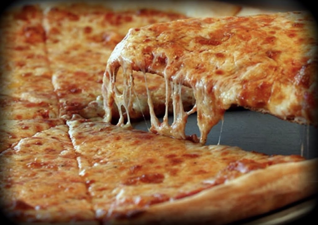 Rufinis Pizza Restaurant | restaurant | 70 Forest Ave, Glen Cove, NY 11542, USA | 5162771348 OR +1 516-277-1348