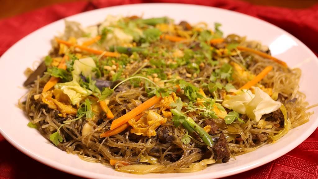 Hapag Pilipino | restaurant | 33 St Francis Square, Daly City, CA 94015, USA | 6507562220 OR +1 650-756-2220