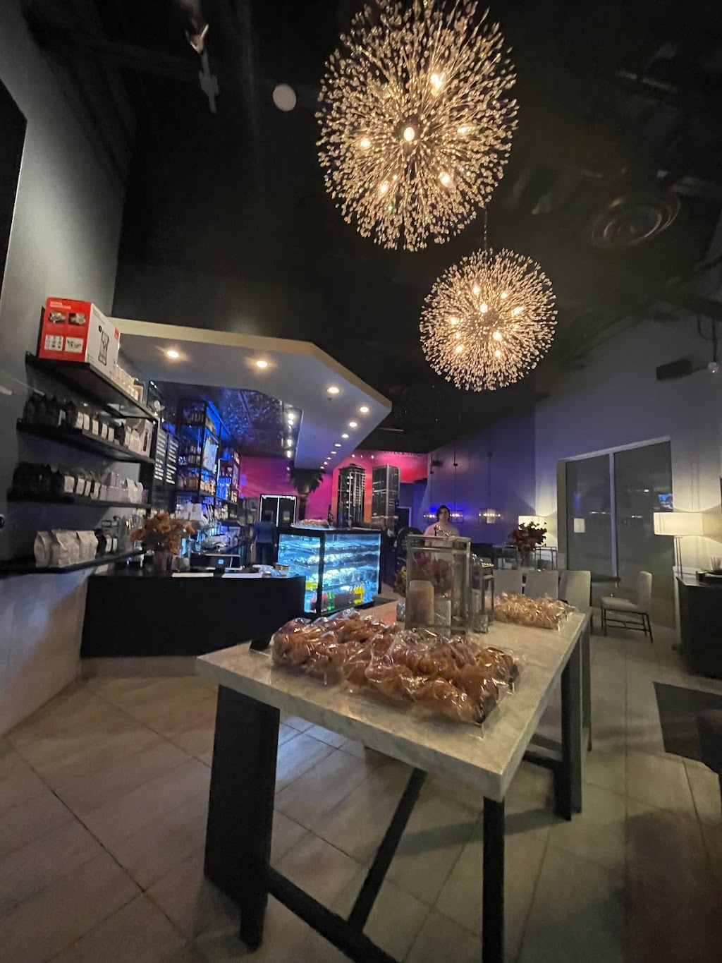 Dapper & Stout Coffee Company | cafe | 100 E Camelback Rd #150, Phoenix, AZ 85012, USA | 6026123614 OR +1 602-612-3614