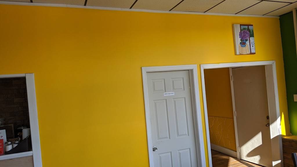 Claytons Pots Restaurant | restaurant | 970 Springfield Ave, Irvington, NJ 07111, USA | 8627724256 OR +1 862-772-4256