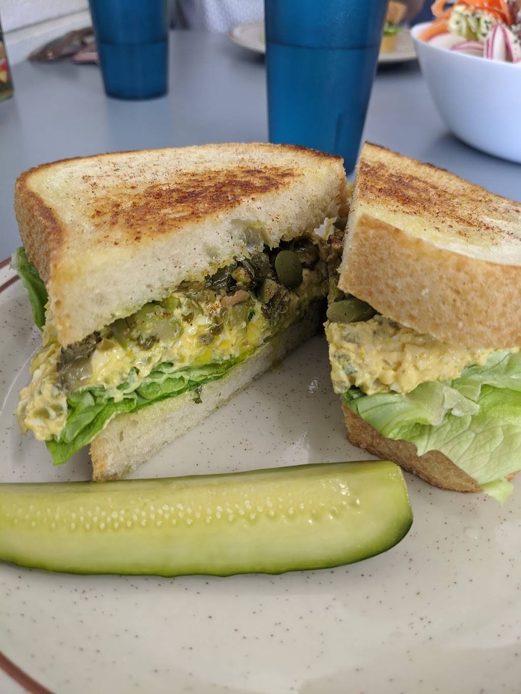 Lo Fi | restaurant | 921 V St, Sacramento, CA 95818, USA | 9169429702 OR +1 916-942-9702