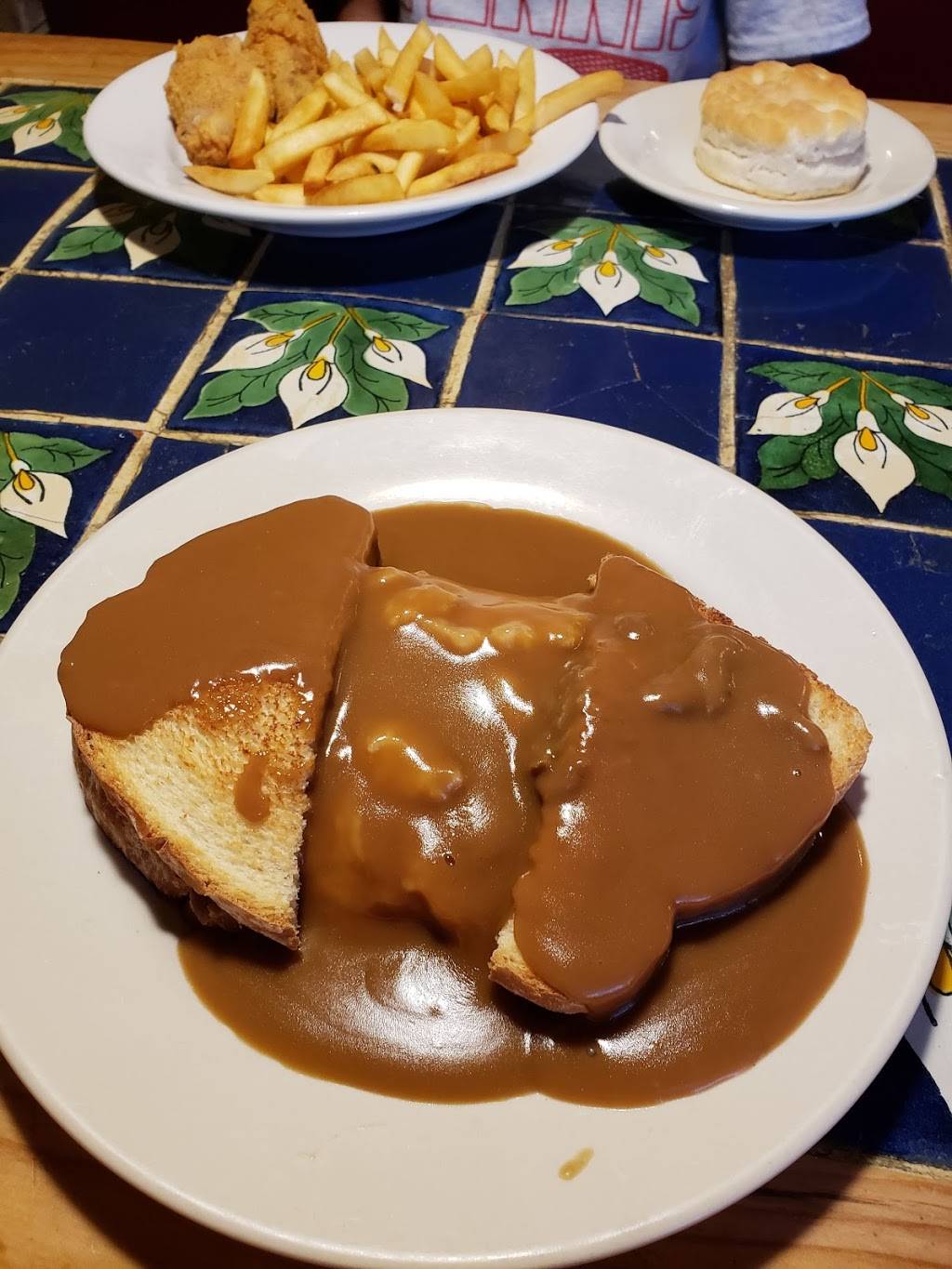 Hometown Family Restaurant | restaurant | 721 W Main St, Greentown, IN 46936, USA | 7656274025 OR +1 765-627-4025