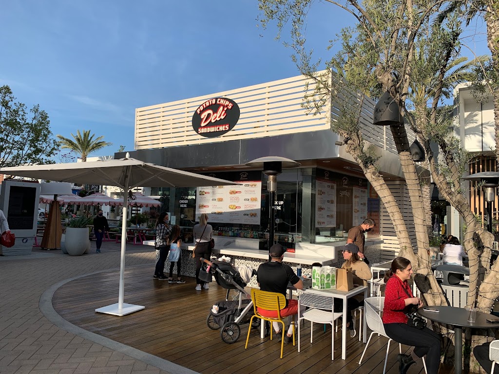 Potato chips Deli Long Beach | restaurant | 2nd & PCH, 6430 E Pacific Coast Hwy, Long Beach, CA 90803, USA | 5624313199 OR +1 562-431-3199