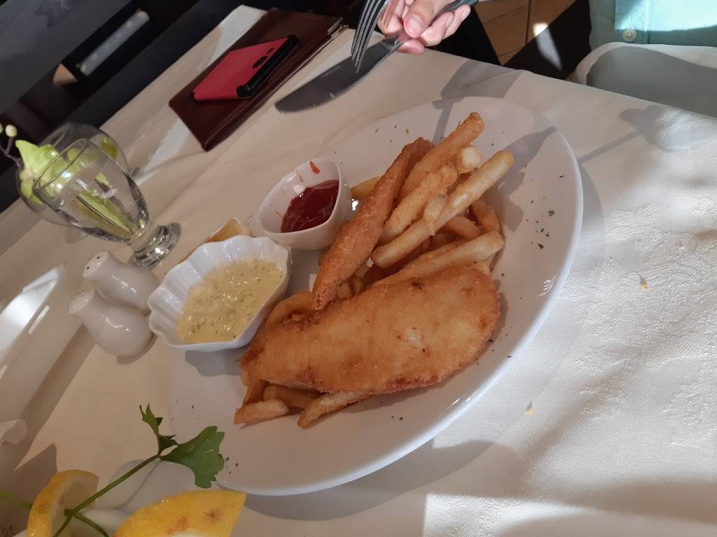 Botticelli Restaurant | restaurant | 705 Applewood Crescent, Concord, ON L4K 5V7, Canada | 9055322205 OR +1 905-532-2205