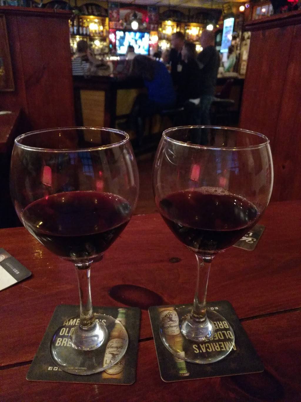 OConnors Public House | restaurant | 46 Railroad St, New Milford, CT 06776, USA | 8607996677 OR +1 860-799-6677