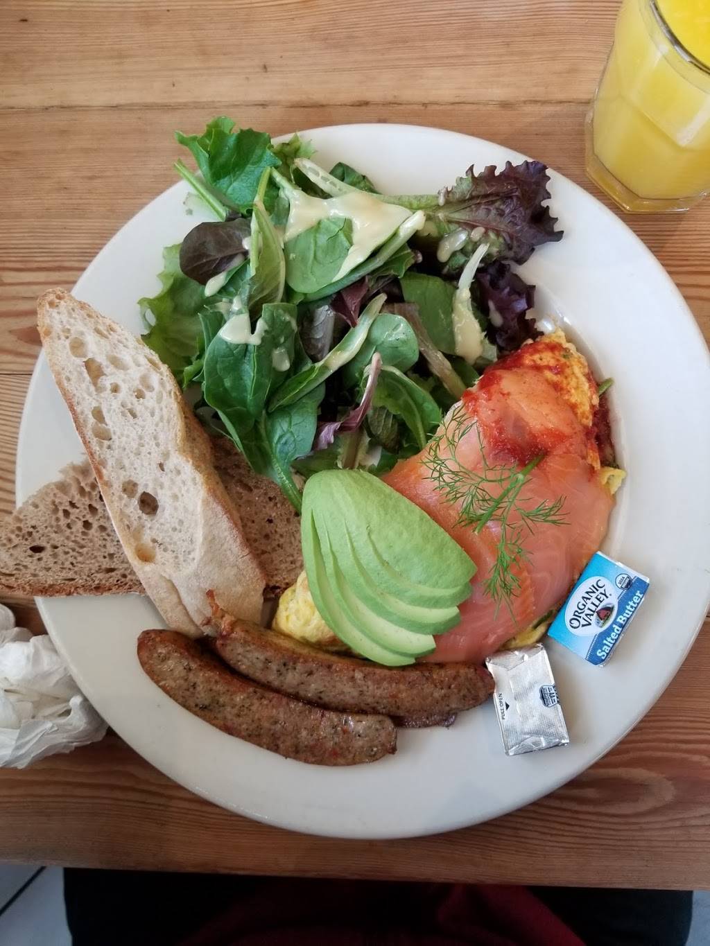 Le Pain Quotidien | restaurant | 451 Manhattan Beach Blvd, Manhattan Beach, CA 90266, USA | 3105466411 OR +1 310-546-6411