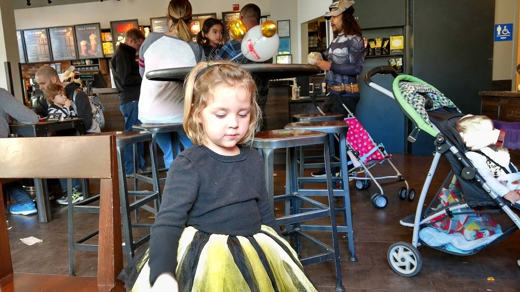 Starbucks | cafe | 700 Main St, Martinez, CA 94553, USA | 9252280553 OR +1 925-228-0553