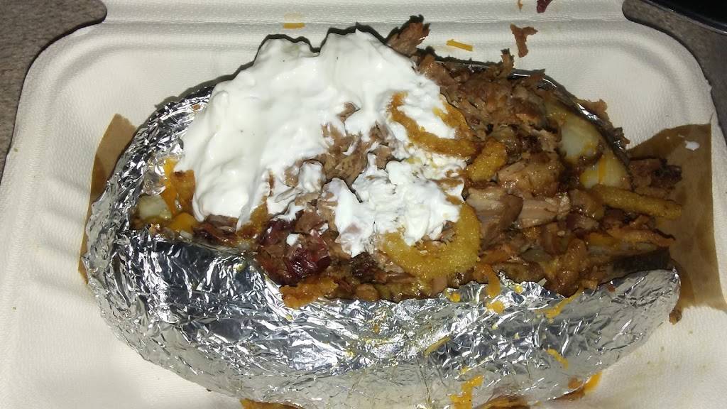 Dickeys Barbecue Pit | restaurant | 1125 W Rancho Vista Blvd, Palmdale, CA 93551, USA | 6614025123 OR +1 661-402-5123