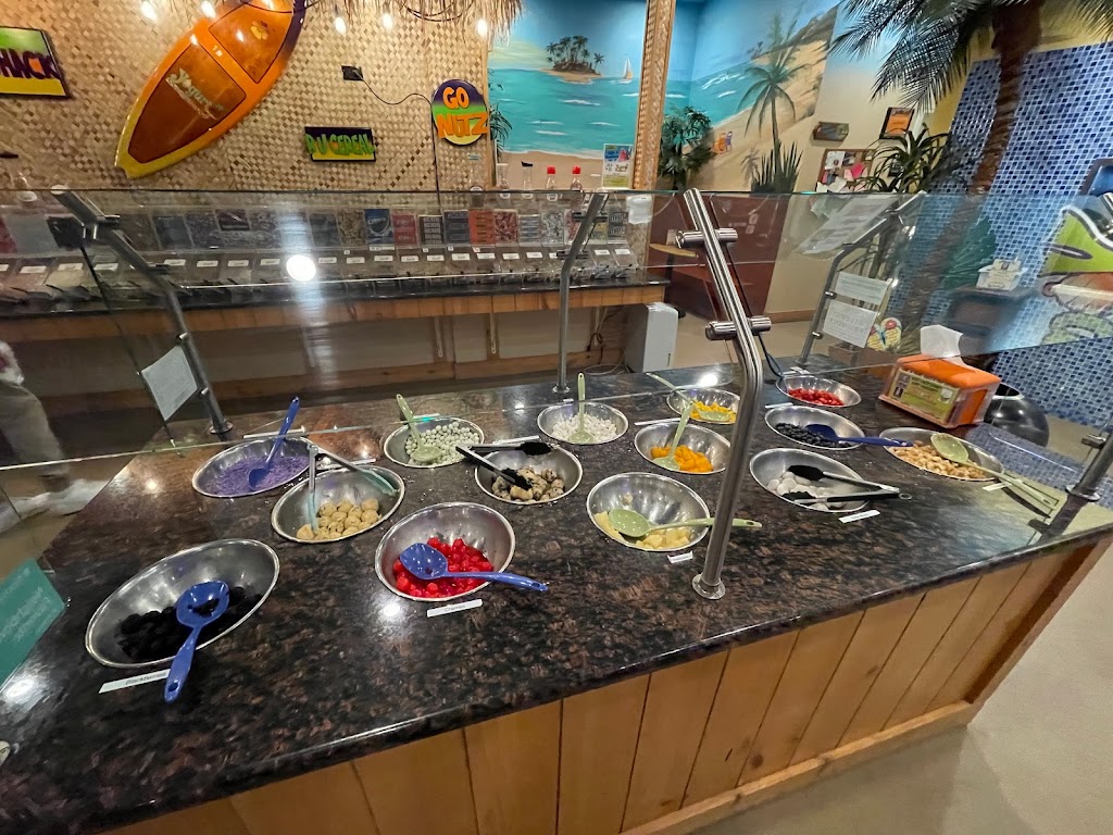 Yogurt Beach -Frozen Yogurt, Custard & Treats | restaurant | 3027 English Rows Avenue, Naperville, IL 60564, USA | 6307780182 OR +1 630-778-0182