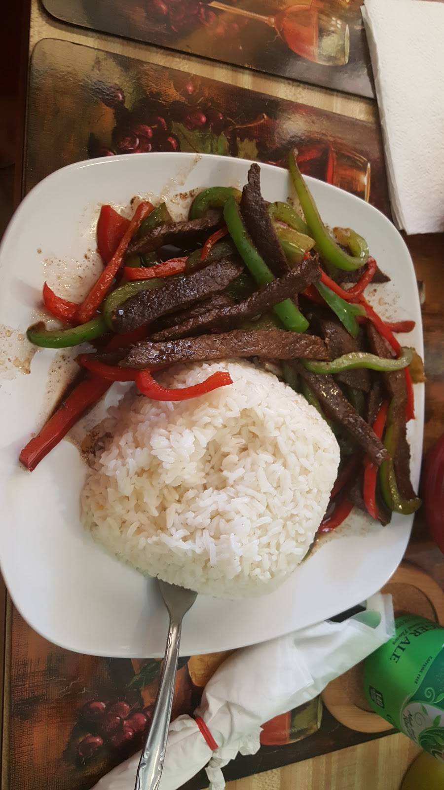 El Triangulo Latino | restaurant | 102 Manheim Ave, Lancaster, PA 17603, USA | 7172086530 OR +1 717-208-6530