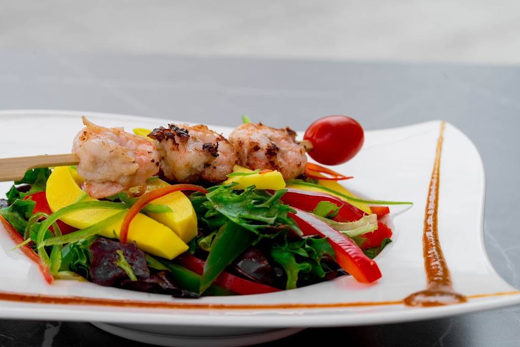 The Imperial Tandoor | restaurant | 554 Lansdowne St W, Peterborough, ON K9J 8J7, Canada | 7058745111 OR +1 705-874-5111