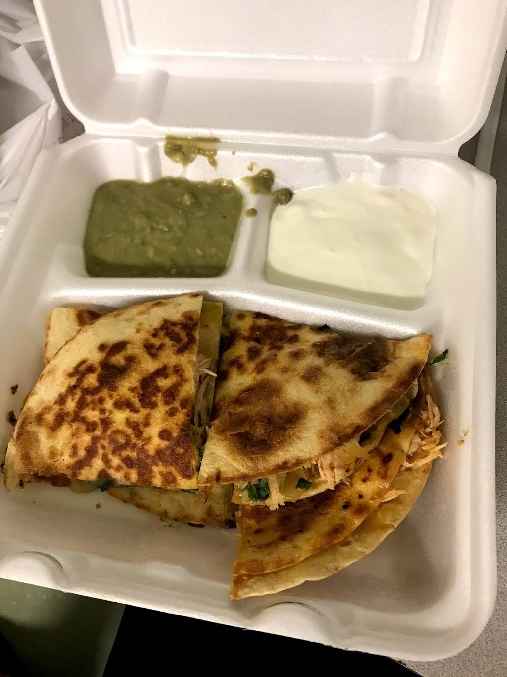 Campos Tacos | restaurant | 2639 S Robertson Blvd, Los Angeles, CA 90034, USA | 3102027308 OR +1 310-202-7308