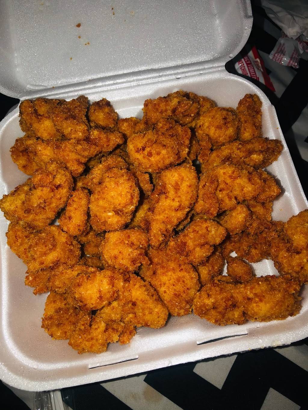 Dans Seafood & Chicken | restaurant | 8360 S Polk St, Dallas, TX 75232, USA | 2144684142 OR +1 214-468-4142