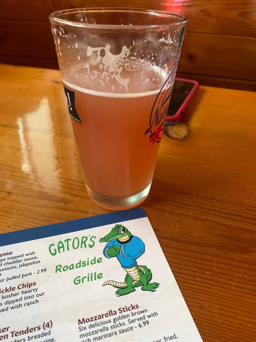 Gators Roadside Grill | restaurant | 1301 Canal St, New Smyrna Beach, FL 32168, USA | 3864104084 OR +1 386-410-4084