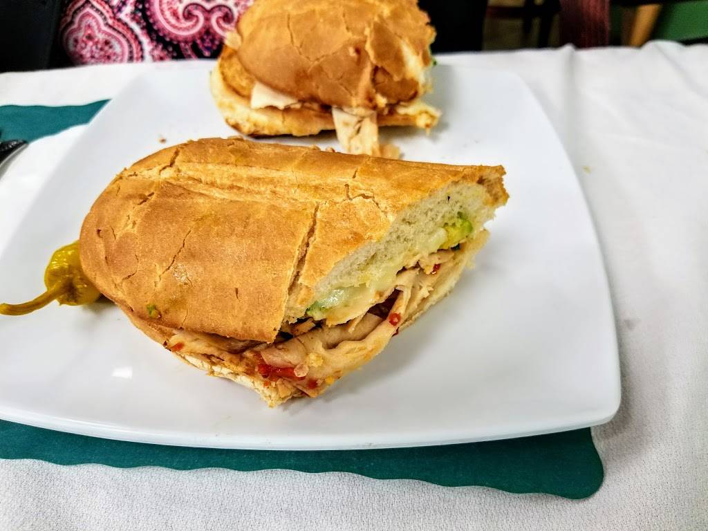 Nonnas Italian Restaurant | restaurant | 1689 Kendall Dr, San Bernardino, CA 92407, USA | 9097261787 OR +1 909-726-1787