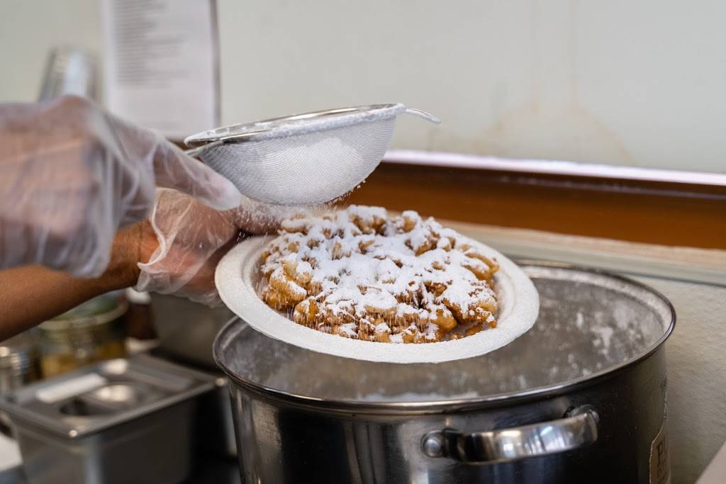 Brauds Funnel Cake Cafe | restaurant | 6605 S Las Vegas Blvd, Las Vegas, NV 89119, USA | 7025188175 OR +1 702-518-8175