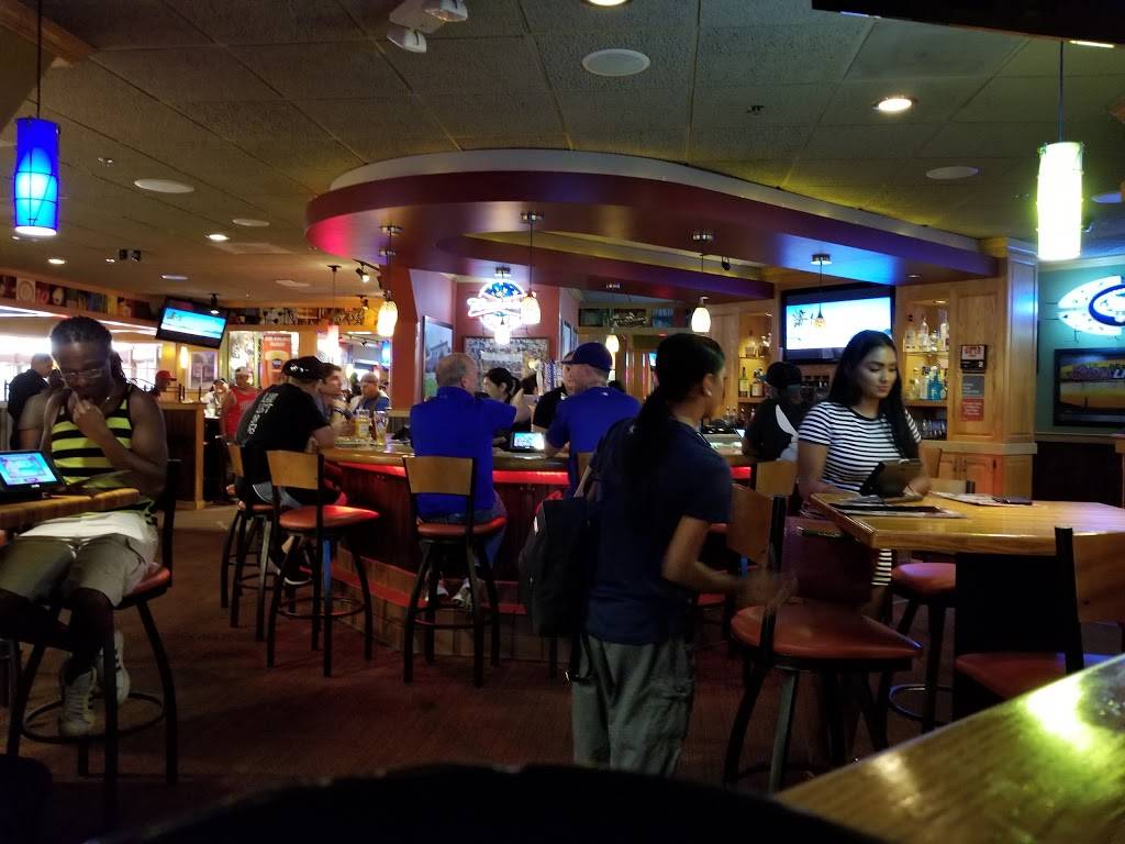 Applebees Grill + Bar | restaurant | 1350 Travis Blvd #Z-5, Fairfield, CA 94533, USA | 7073990796 OR +1 707-399-0796