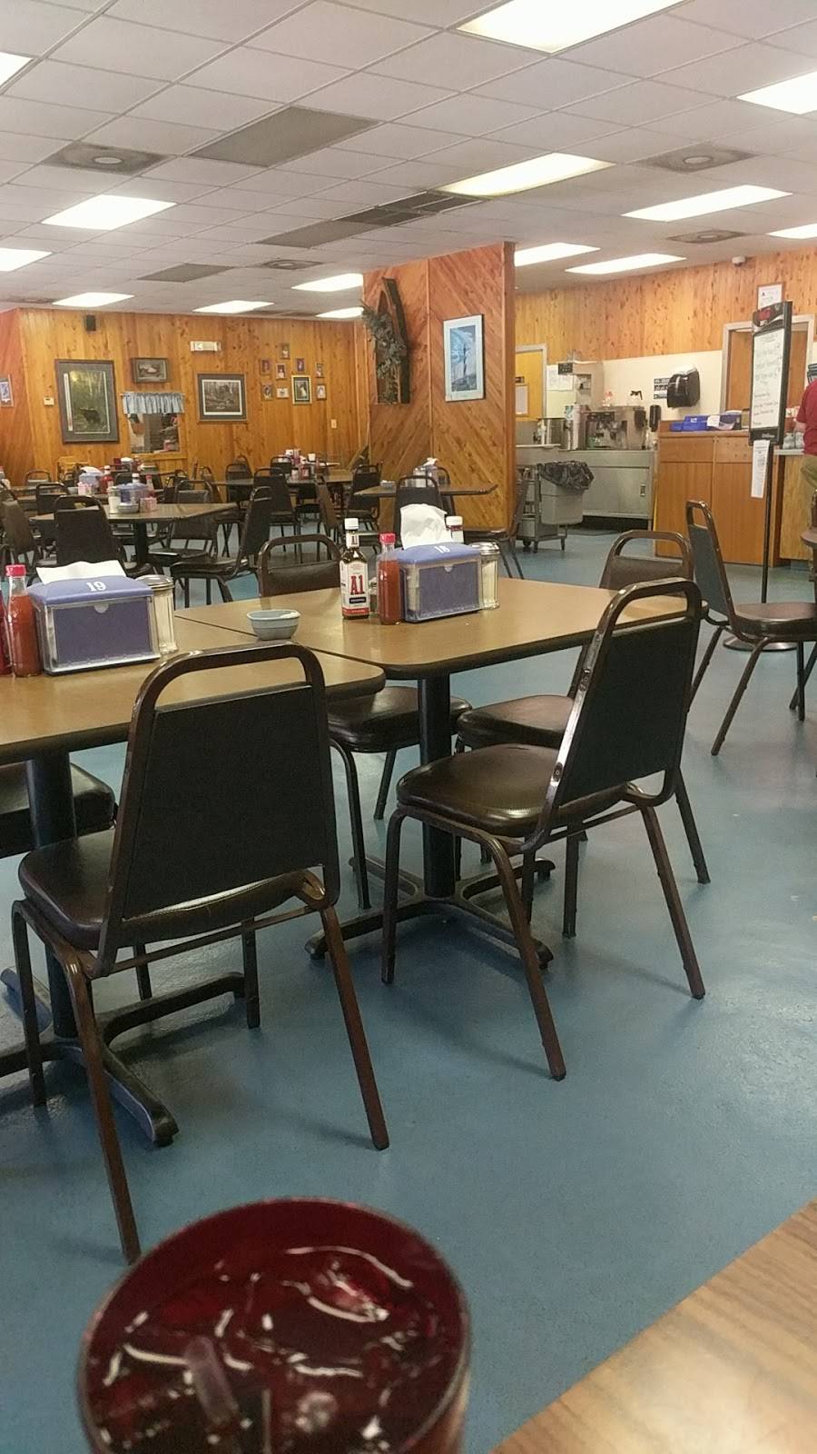 Tarheel Bar-B-Q | restaurant | 9 US-13, Eure, NC 27935, USA | 2523571094 OR +1 252-357-1094