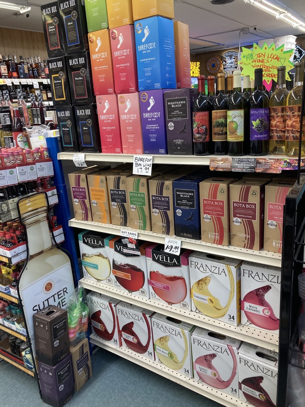 Family Wine & Liquor | restaurant | 18707 Dixie Hwy #3902, Homewood, IL 60430, USA | 7087982168 OR +1 708-798-2168