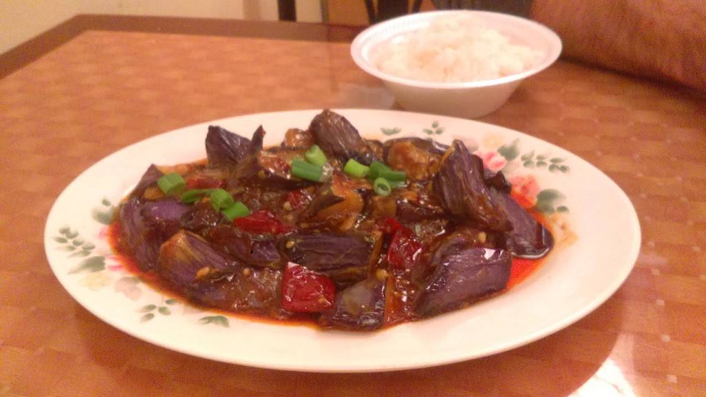 Chopstick Express | restaurant | 134 E College Ave, State College, PA 16801, USA | 8142371717 OR +1 814-237-1717