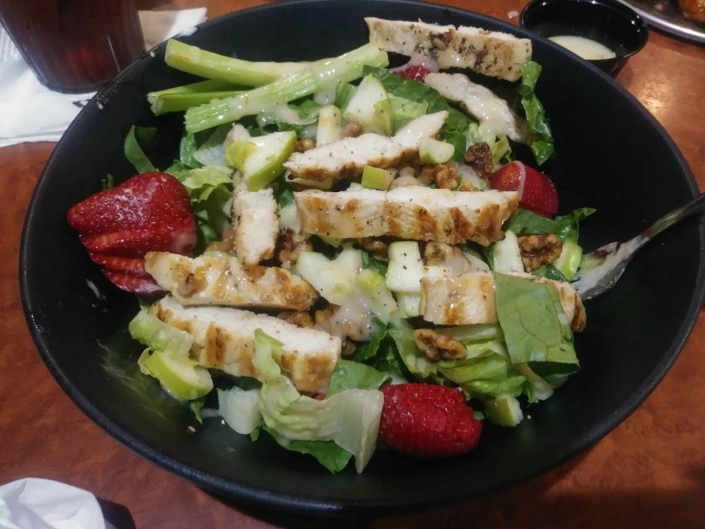 Native Grill & Wings | restaurant | 318 E Brown Rd #112, Mesa, AZ 85201, USA | 4804644383 OR +1 480-464-4383