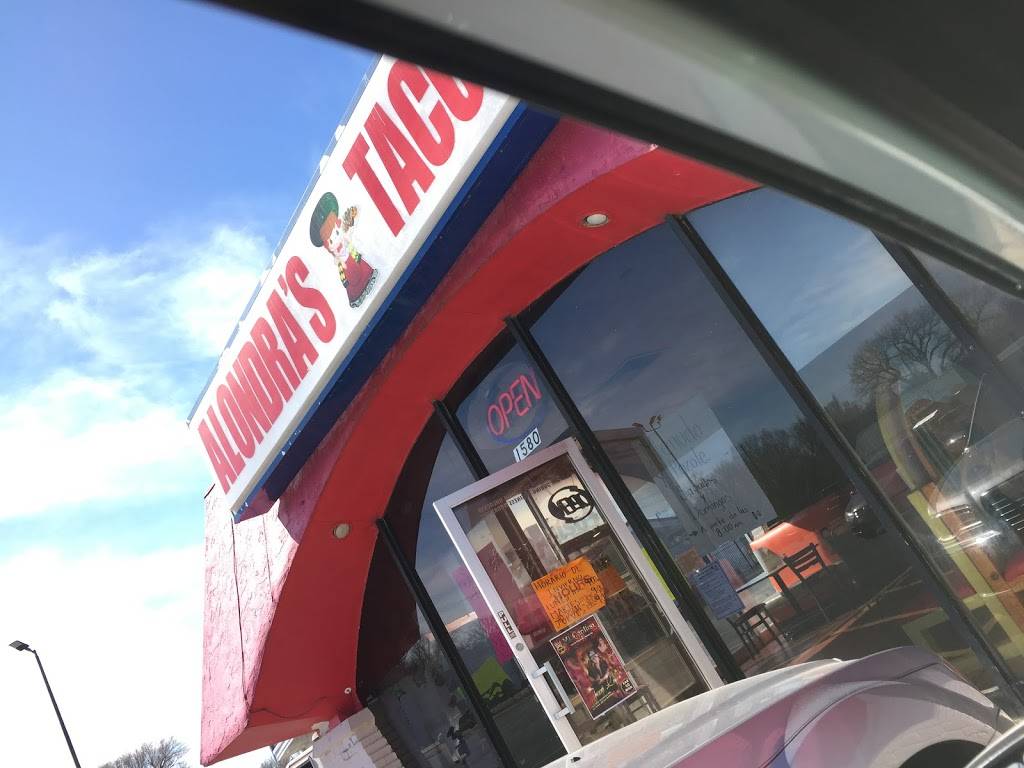 Alondras Tacos | restaurant | 1580 W 21st St, Wichita, KS 67203, USA | 3168219992 OR +1 316-821-9992