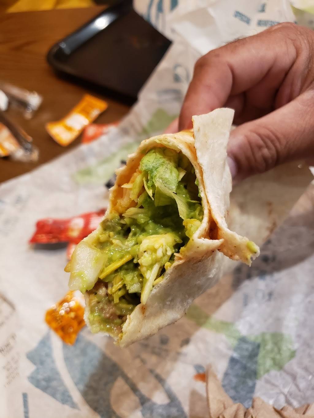 Taco Bell | meal takeaway | 4923 Lee Hwy, Arlington, VA 22207, USA | 7035252015 OR +1 703-525-2015