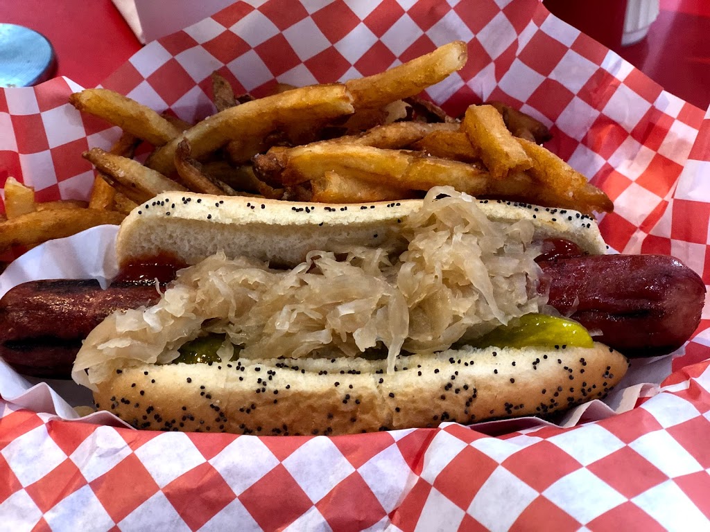 Matts Chicago | Charlotte Center City | restaurant | 435 S Tryon St STE 140, Charlotte, NC 28202, USA | 5416962887 OR +1 541-696-2887