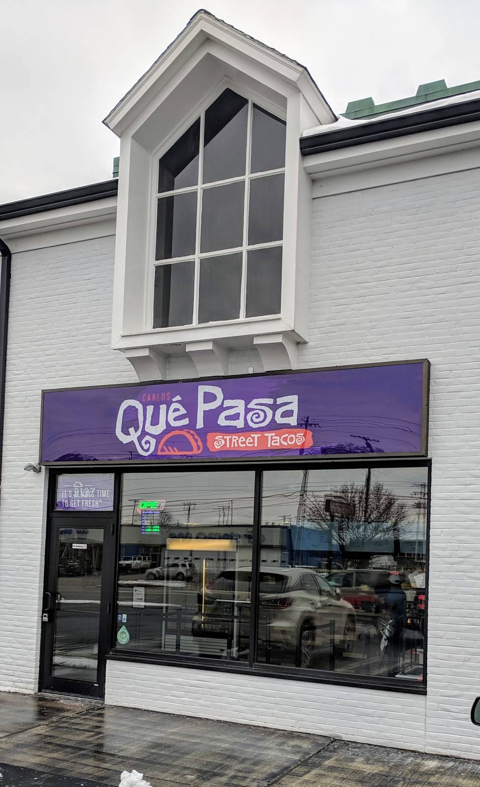 Carlos Que Pasa | restaurant | 3137 Central Ave, Toledo, OH 43606, USA | 4192149323 OR +1 419-214-9323