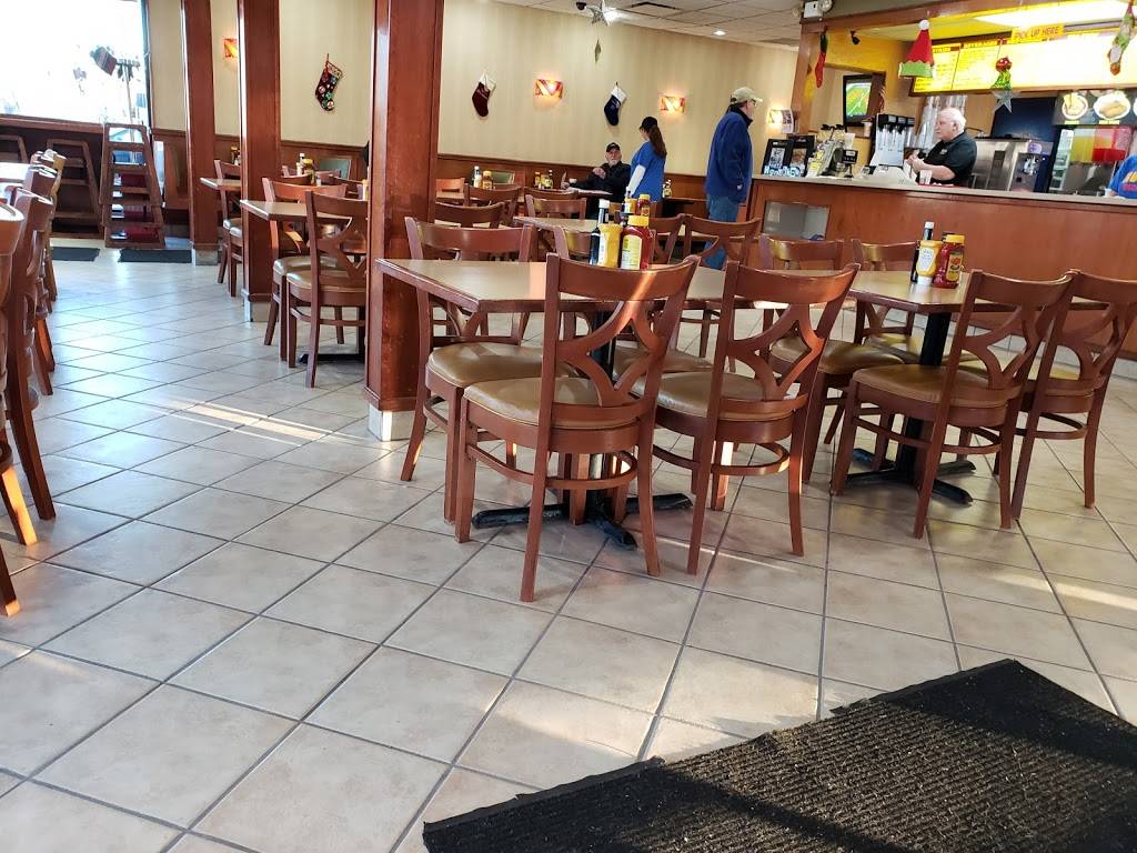 Hubs Restaurant | restaurant | 3727 Dempster Street, Skokie, IL 60076, USA | 8476739409 OR +1 847-673-9409