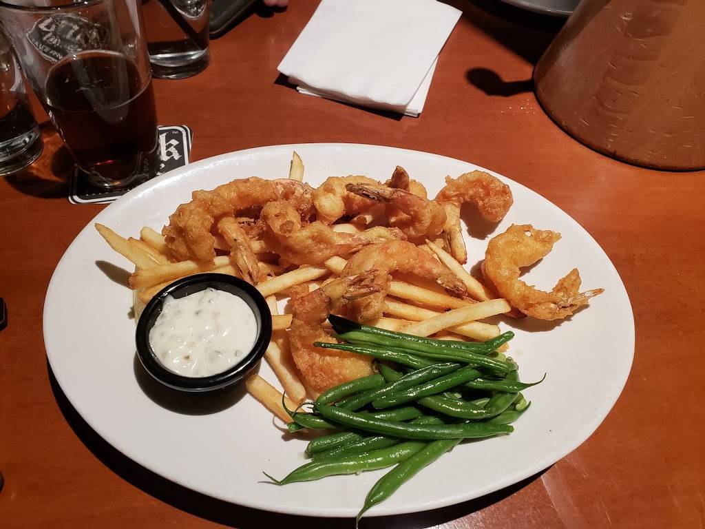 Brick House Tavern + Tap | restaurant | 1461 Butterfield Rd, Downers Grove, IL 60515, USA | 6309631104 OR +1 630-963-1104