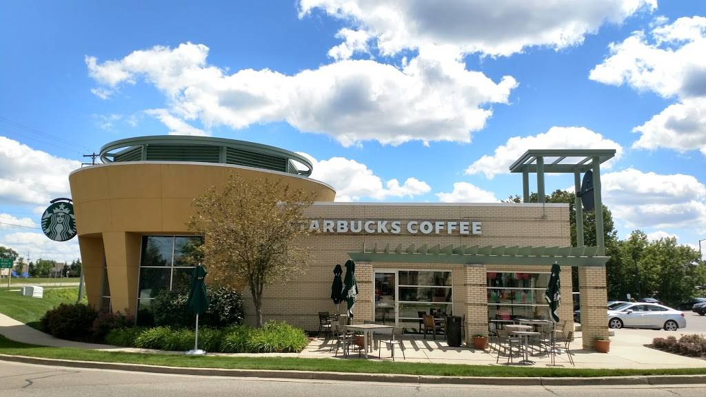 Starbucks | cafe | 2107 E Beltline Ave NE, Grand Rapids, MI 49525, USA | 6163636530 OR +1 616-363-6530