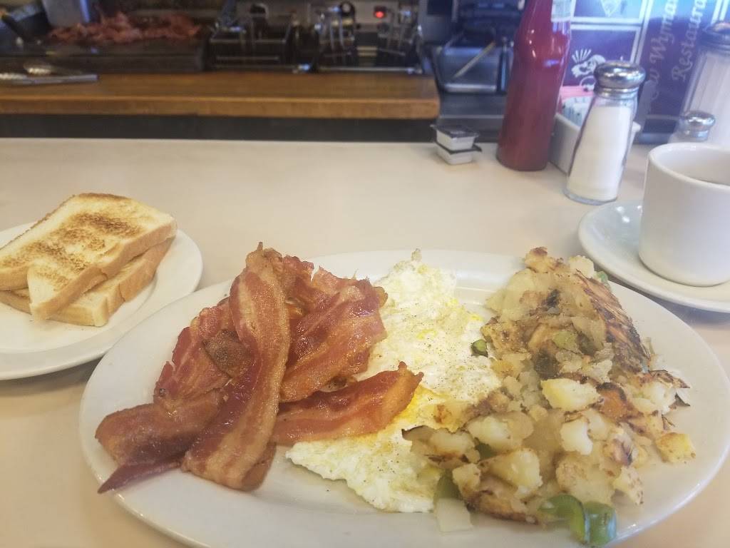 Wyman Park Restaurant | restaurant | 138 W 25th St, Baltimore, MD 21218, USA | 4102355100 OR +1 410-235-5100