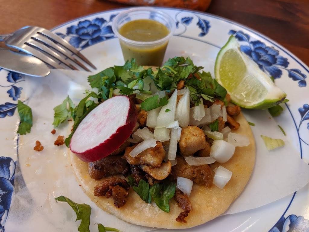 SalvaMex | restaurant | 14400 Ambaum Blvd SW suite e, Burien, WA 98166, USA | 2064534534 OR +1 206-453-4534