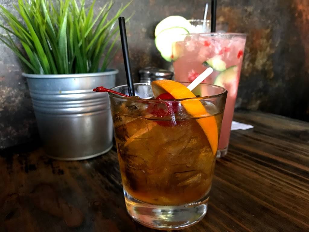 Perfect Pear Bistro | restaurant | 9845 S Priest Dr, Tempe, AZ 85284, USA | 4802473410 OR +1 480-247-3410