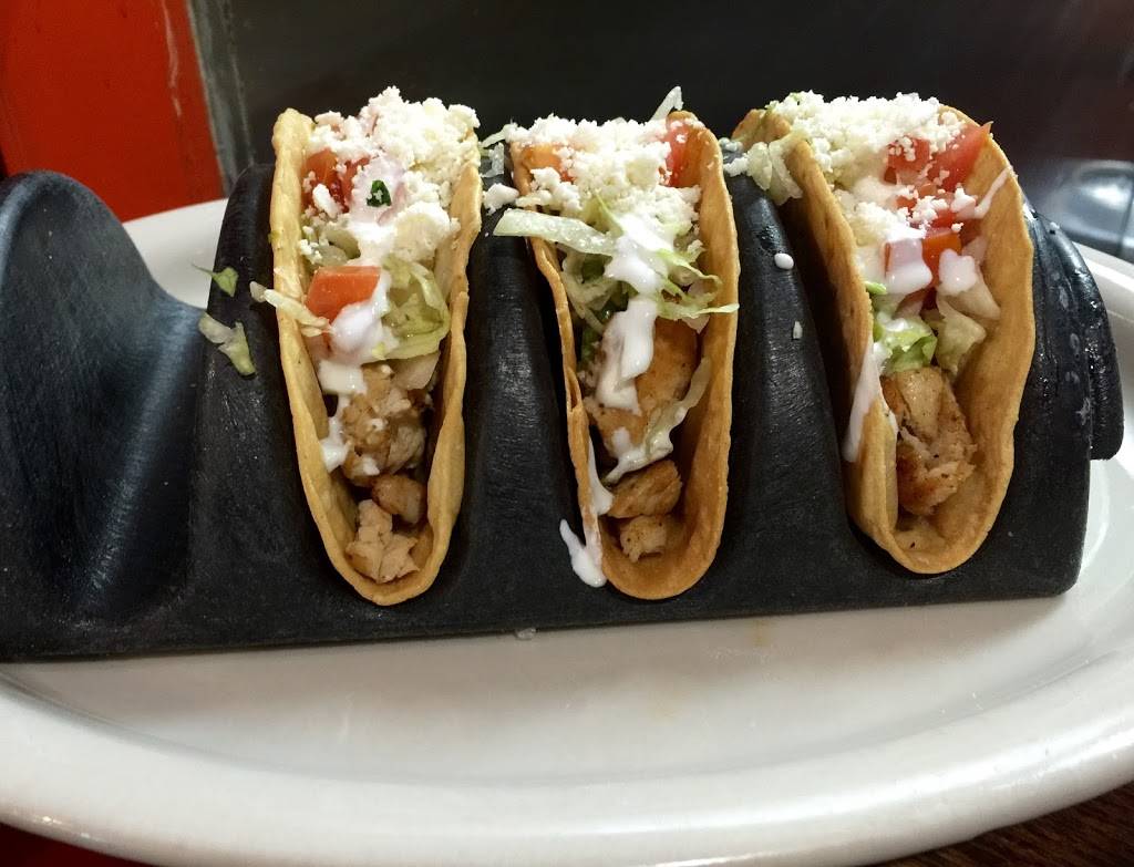 Mama Puebla | restaurant | 3465 E Tremont Ave, Bronx, NY 10465, USA | 7187926262 OR +1 718-792-6262