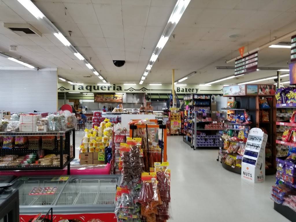 Super La Favorita Meat Market | bakery | 1950 N Texas St, Fairfield, CA 94533, USA | 7074278767 OR +1 707-427-8767