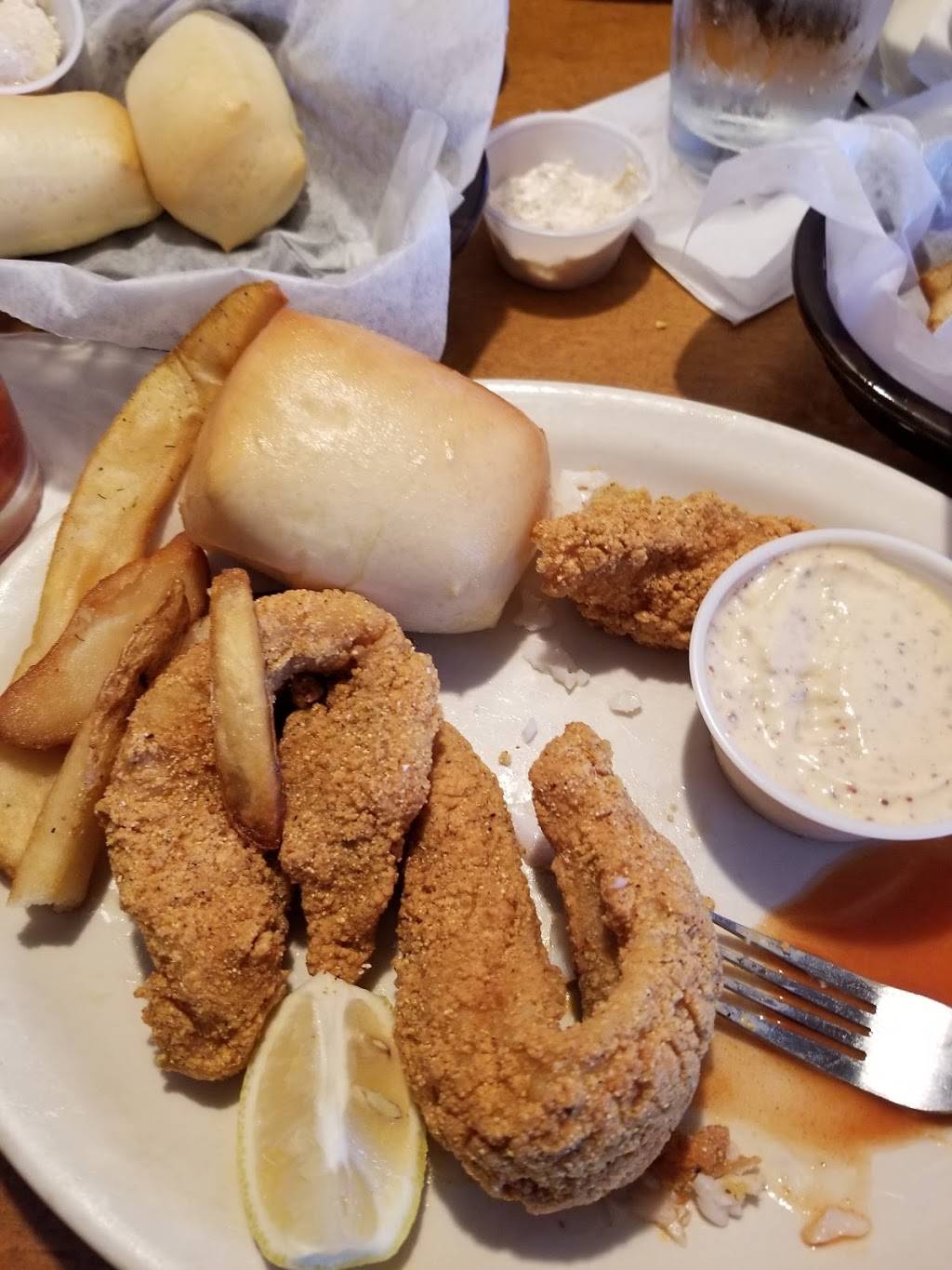 Texas Roadhouse | restaurant | 7125 Desoto Cove, Horn Lake, MS 38637, USA | 6625364044 OR +1 662-536-4044