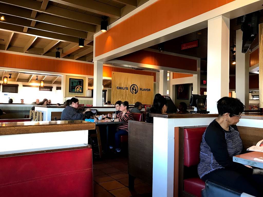 Chilis Grill & Bar | meal takeaway | 2560 W El Camino Real, Mountain View, CA 94040, USA | 6509412227 OR +1 650-941-2227