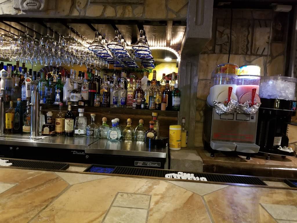 Pepes Mexican Restaurant | restaurant | 8128 95th St, Hickory Hills, IL 60457, USA | 7084300700 OR +1 708-430-0700